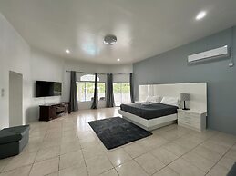 Paris Villas Cap Estate