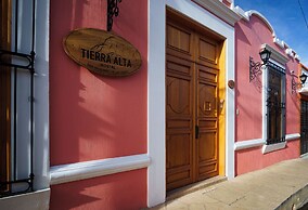 Tierra Alta Hostal