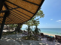 Beach Bungalow at Lanta Resort