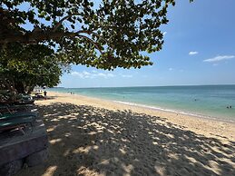 Beach Bungalow at Lanta Resort