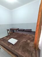 Super OYO 93173 Khazanah Room Syariah