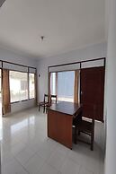 Super OYO 93173 Khazanah Room Syariah