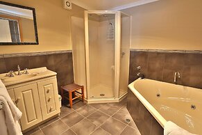 Stanley Holiday Houses