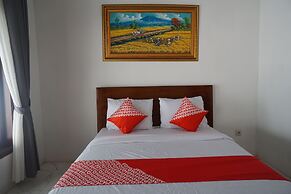 OYO Life 93185 Ayani Guest House