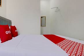 OYO 93188 Soren Hotel And Coffee