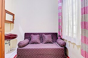 OYO Life 91480 Putridapisa Syariah