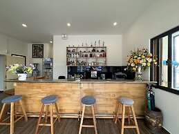 Capital O 1208 Phong Van Villa