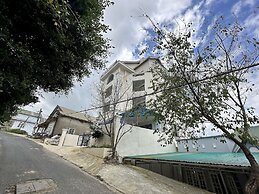 Capital O 1208 Phong Van Villa