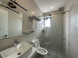 Capital O 1208 Phong Van Villa