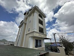 Capital O 1208 Phong Van Villa