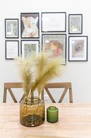 Cosy 2BR-Apartment next to Bars & Resto