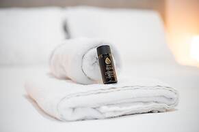 Cosy 2BR-Apartment next to Bars & Resto