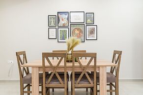 Cosy 2BR-Apartment next to Bars & Resto