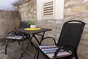 Apartment On Budget