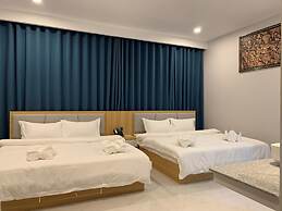 Nico's Hotel and Sky Bar