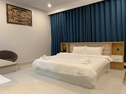 Nico's Hotel and Sky Bar