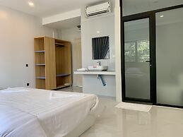 Nico's Hotel and Sky Bar