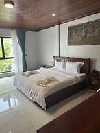 Nico's Hotel and Sky Bar