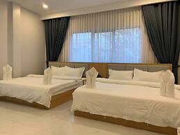 Nico's Hotel and Sky Bar