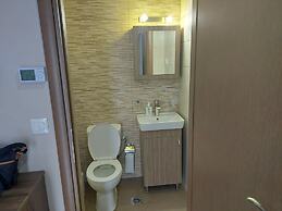 TO SPITI TOU PALIKARA