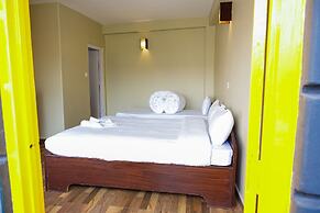 Lakers Bed and Breakfast