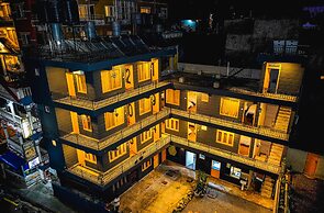 Lakers Bed and Breakfast