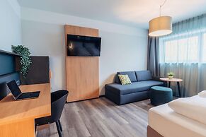 harry's home Salzburg