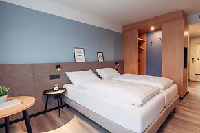 harry's home Salzburg