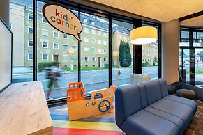 harry's home Salzburg