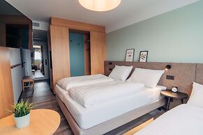 harry's home Salzburg