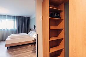 harry's home Salzburg