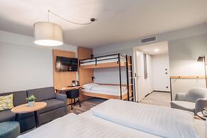 harry's home Salzburg