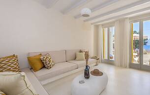 KLIMA BAY Beachfront Boutique Houses