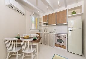 KLIMA BAY Beachfront Boutique Houses