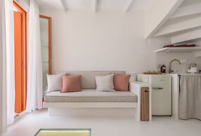 KLIMA BAY Beachfront Boutique Houses