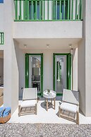 KLIMA BAY Beachfront Boutique Houses