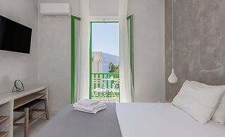 KLIMA BAY Beachfront Boutique Houses