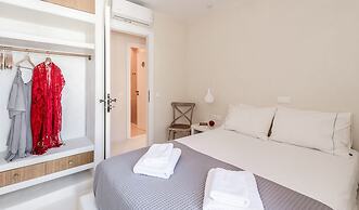 KLIMA BAY Beachfront Boutique Houses