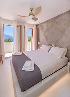 KLIMA BAY Beachfront Boutique Houses