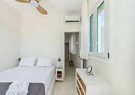 KLIMA BAY Beachfront Boutique Houses