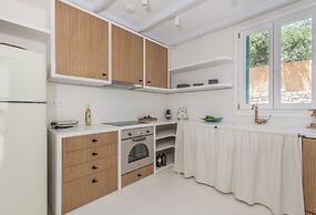 KLIMA BAY Beachfront Boutique Houses