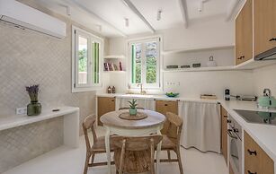 KLIMA BAY Beachfront Boutique Houses