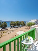 KLIMA BAY Beachfront Boutique Houses