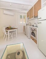 KLIMA BAY Beachfront Boutique Houses