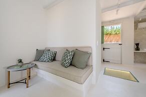 KLIMA BAY Beachfront Boutique Houses
