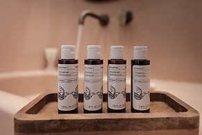 KLIMA BAY Beachfront Boutique Houses