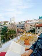 Old Town Grand Apart Hotel