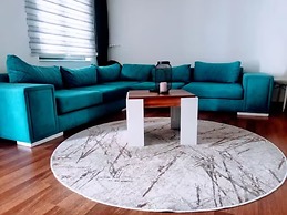 Old Town Grand Apart Hotel