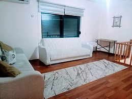 Old Town Grand Apart Hotel