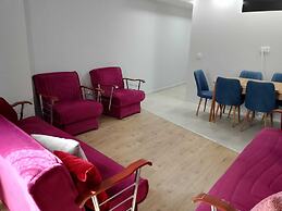 Old Town Grand Apart Hotel